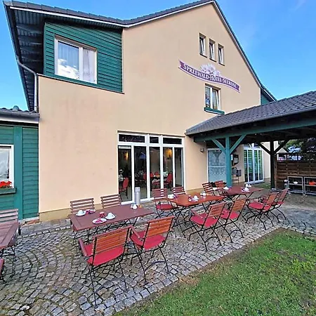 Spreewaldhotel Seerose 3* Burg (Spreewald)